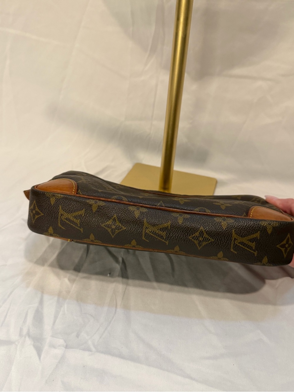 Louis Vuitton Monogram Canvas Toiletry Pouch in Brown and Tan - Picture 6 of 10